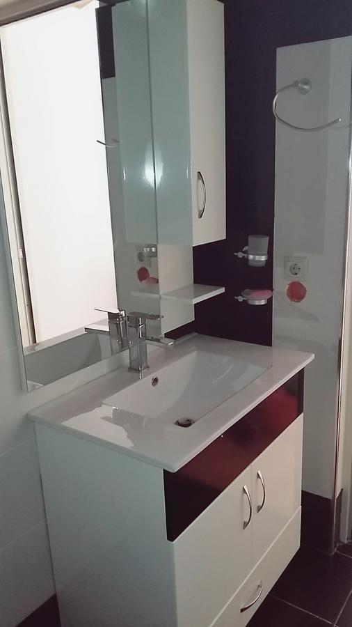 Imperial Apartments Εξαμίλιο Εξωτερικό φωτογραφία